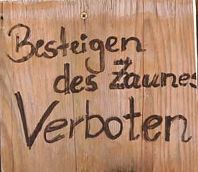 Amerikanische Verhältnisse, was nicht verboten ist, kann verklagt werden - Imberg Rundweg Alpe Remmeleck