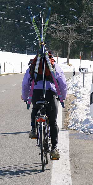 Radelnder Langläufer - Mit dem Bike auf die Loipe - Sulzberg März 2008