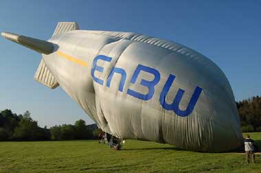 Luftablassen von einem Blimp