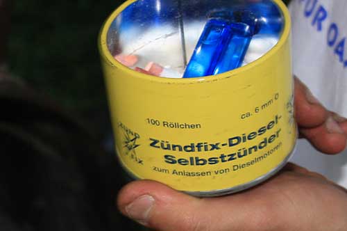 Starten eines umgebauten Einachsers Holder EDII Baujahr 1952 Besonderheit: 1 Zylinder-2-Takt Diesel, mit einem 10PS Fichtel & Sachs Motor