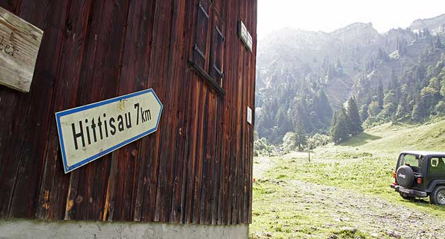 Hittisau ist 20 km entfernt und liegt nördlich, Alpe Altenhof liegt südlich