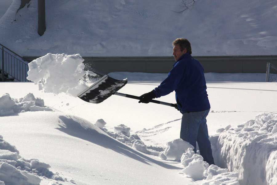 Wintersport in Lindenberg für die Leichtathletik - Bio Schneeräumen