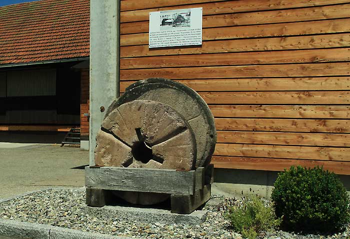 Heimenkirch Großmühle - Mahlstein Rest