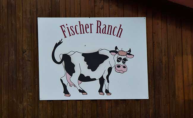 Die Fischer Ranch mit Cowboy im Allgäu