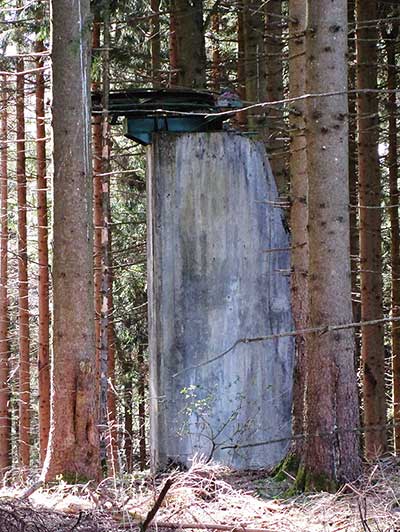 alte Bergstation vom Laubenbergskilift am Höhenweg Laubenberg - Motzgatsried 2016