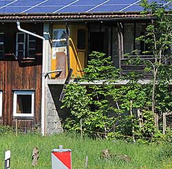 Telefonzelle recycelt als Baustellen WC in Dürrenbach (Isny)