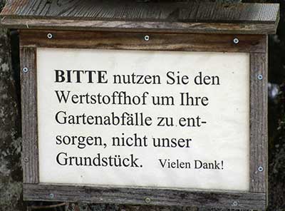 Gartenabfälle gehören nicht in eine Schlucht - Oberreute 2017