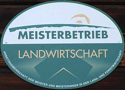 Meisterbetrieb der Landwirtschaft - Schild kommt au A ist aber im Westallgäu (Heimenkirch)