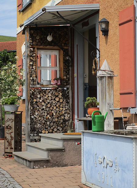 Holzstapel - Windfang zum Holz trocknen in Eglofs 2018