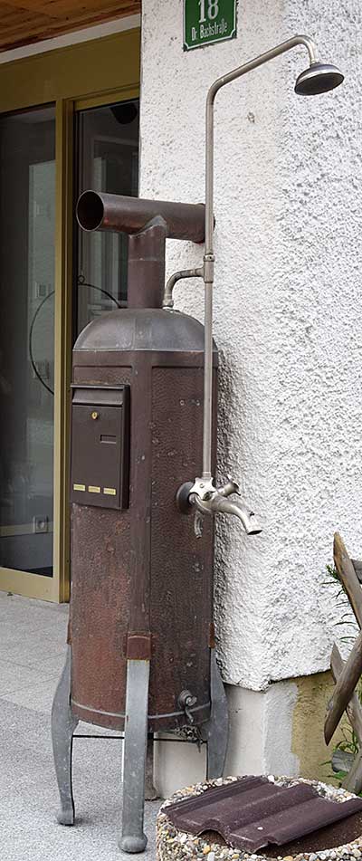 Werbung in eigener Sache - Postbriefkasten eines Installateures in Wertach 2018