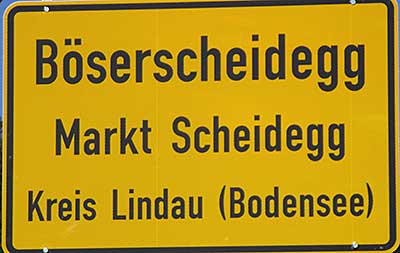 Böserscheidegg ist ein kleiner Weiler von Scheidegg mit einem guten Bäcker und einer guten Sennerei mit Hofladen