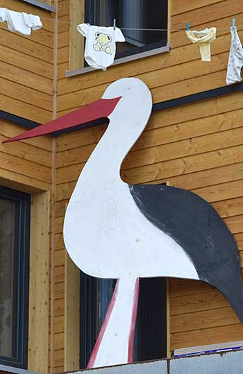 Eine einfache Variante vom Storch, der den neuen Erdenbürger gebracht hat (ausgeborgt aus Vorarlberg) 2019