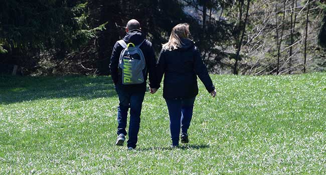 Bergwiesen sind empfindlich - gedankenlose Naturzerstörung - hier am Hündle 2019