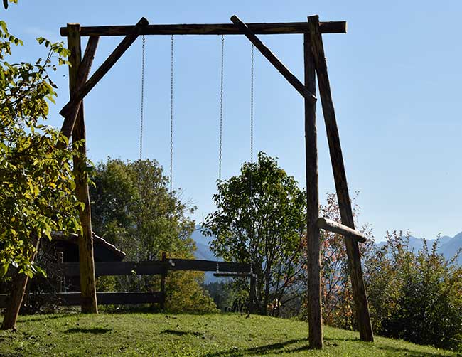 Diese Allgäuer Riesenschaukel steht in Zaumberg - Immenstadt