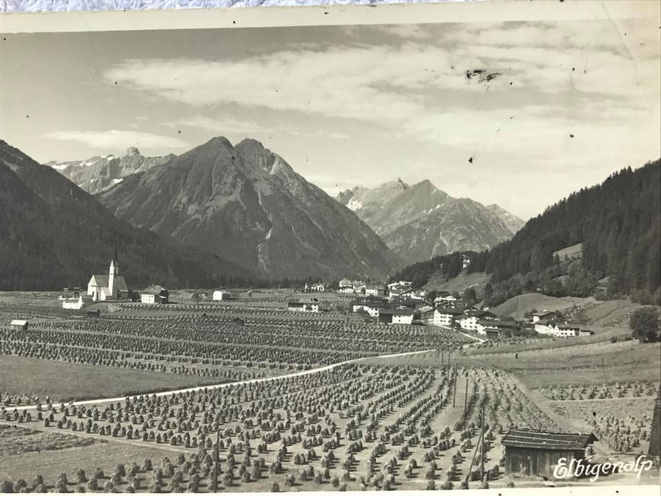 Huinzen in Tannheimer Tal - eine aslte Postkarte aus Elbigenalp 1934