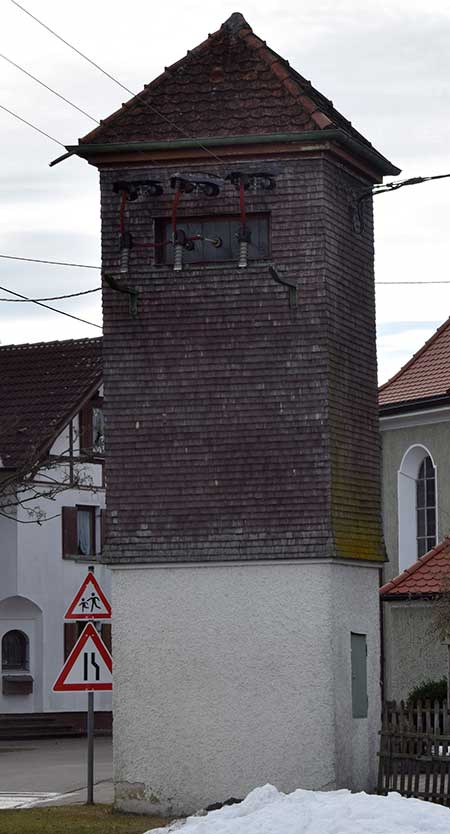 Oberlandholz Legau 2019 - Umspannwerk mit Schindeln