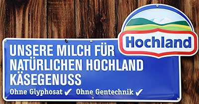 Im Ostallgäu hat die Westallgäuer Firma "Hochland" eine breite Basis - hier Ussenburg (Roßhaupten 2019)