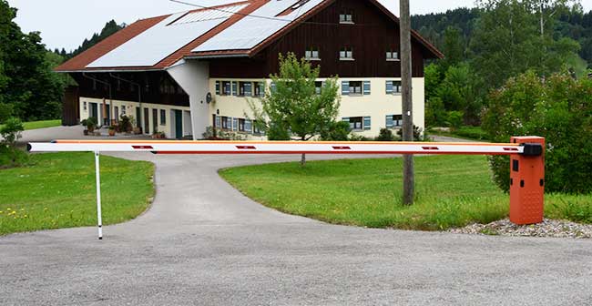 Stiefenhofen Jungensberg - Hofzufahrt geschlossen 2019