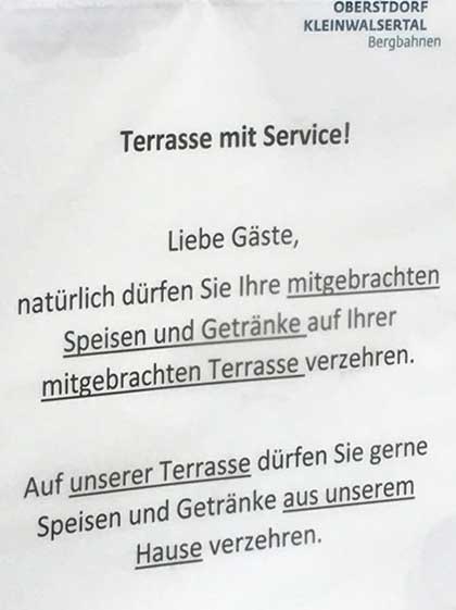 Söllereck Bergstation - Sie dürfen gerne ihre mitgebrachten Speisen un Getränke auf ihrer mitgebrachten Terasse verzehren. Jörg Marksteiner hat es 2018 gesehen