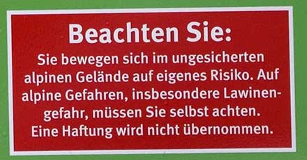 Sie bewegen sich im ungesicherten alpinen Gelände - Betretungsverbot  für Wintersportler, damit das Wild im Wildschonbezirk seine Ruhe hat - Rohrmoosalpe 2020