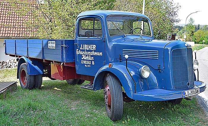 Mercedes L311 oder L312 mit Aufbau - Baujahr nach 1954 J.Iblher Kohlen Lindau Tel. 2977 - Güter Nahverkehr Lindau Bodensee 