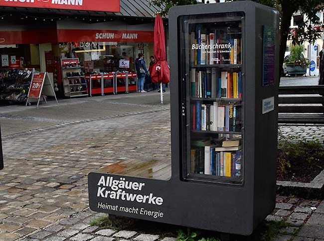 Fussgängerzone - Sonthofen Bücherschrank - neu Konstruiert 2020