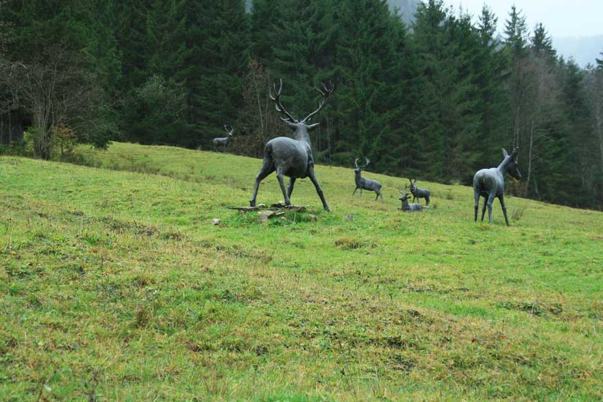 Alle Tiere aus Metall - zum Anfassen geeignet