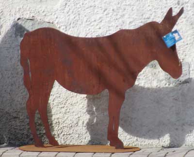 trauriger Esel in Scheidegg